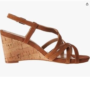 TAHARI Women’s Ta-Future Wedge Sandal ~ Tan ~ Size 8-1/2 M